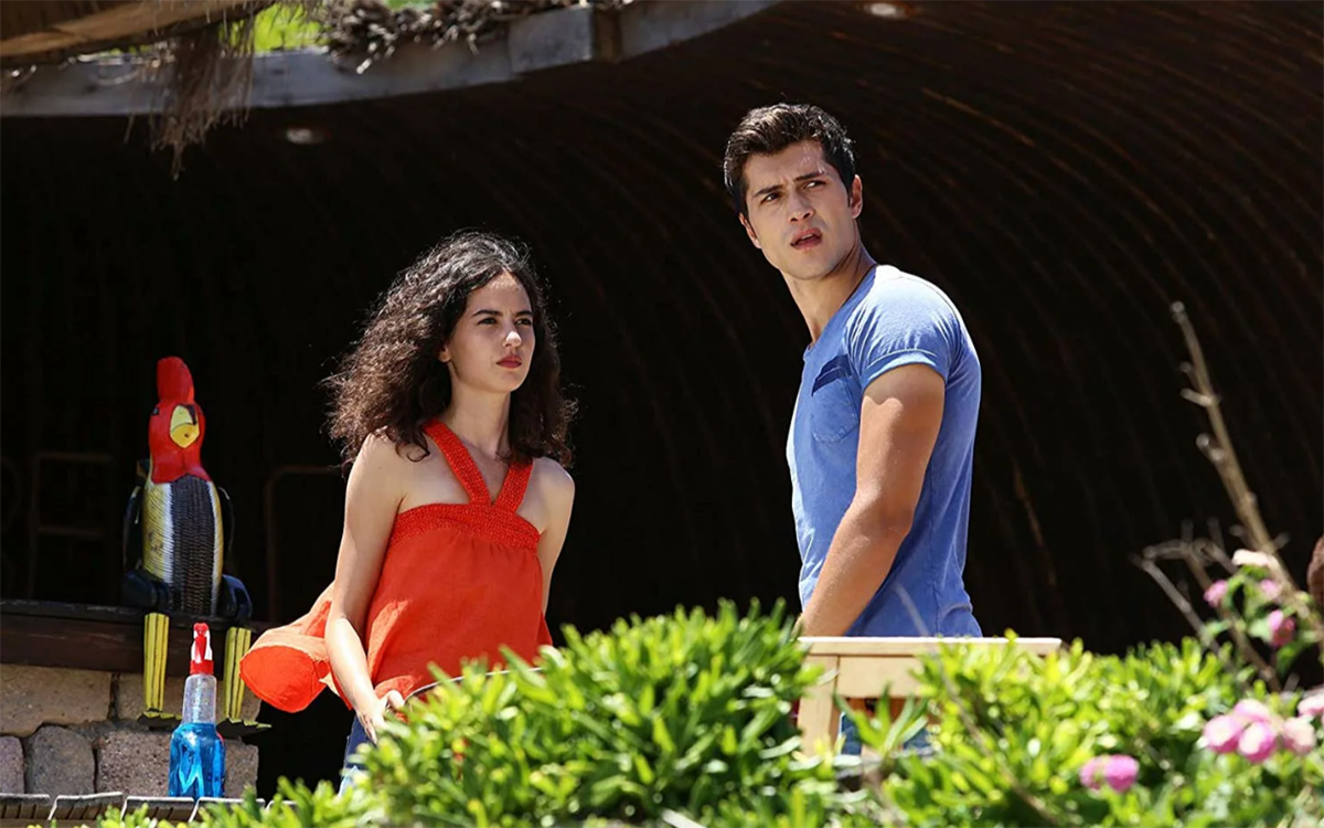 Кадр из сериала "Бодрумская сказка"