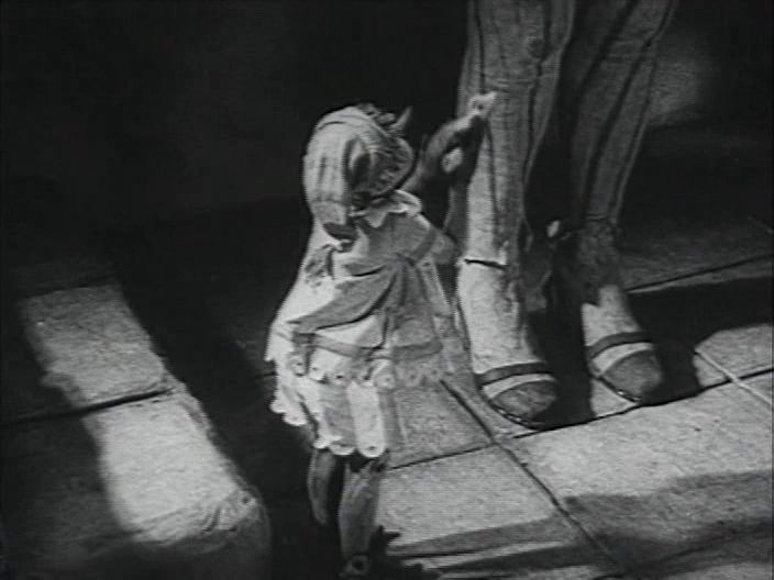 Кадр из фильма "Золотой ключик" (1939)