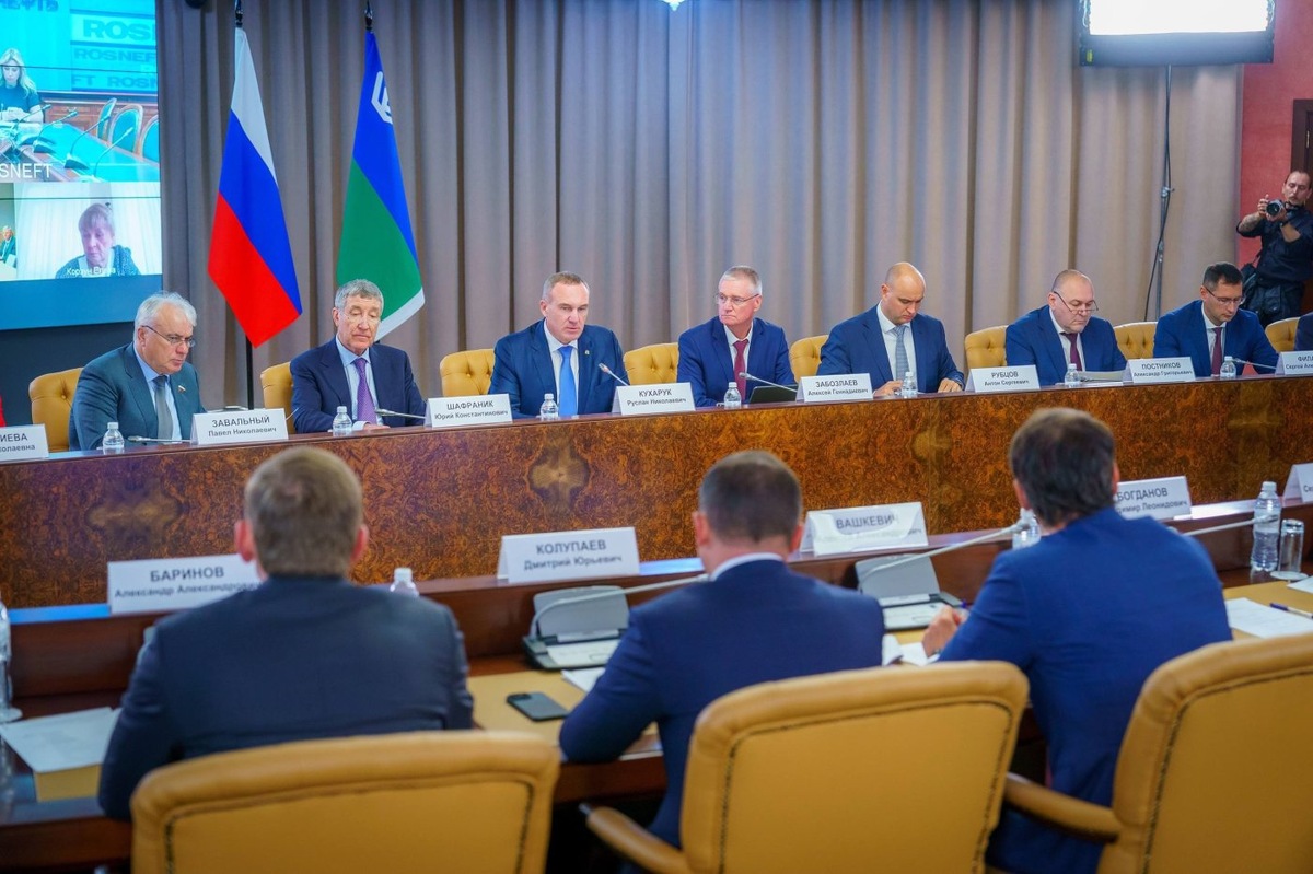    Дорожная карта для большой нефти Югры