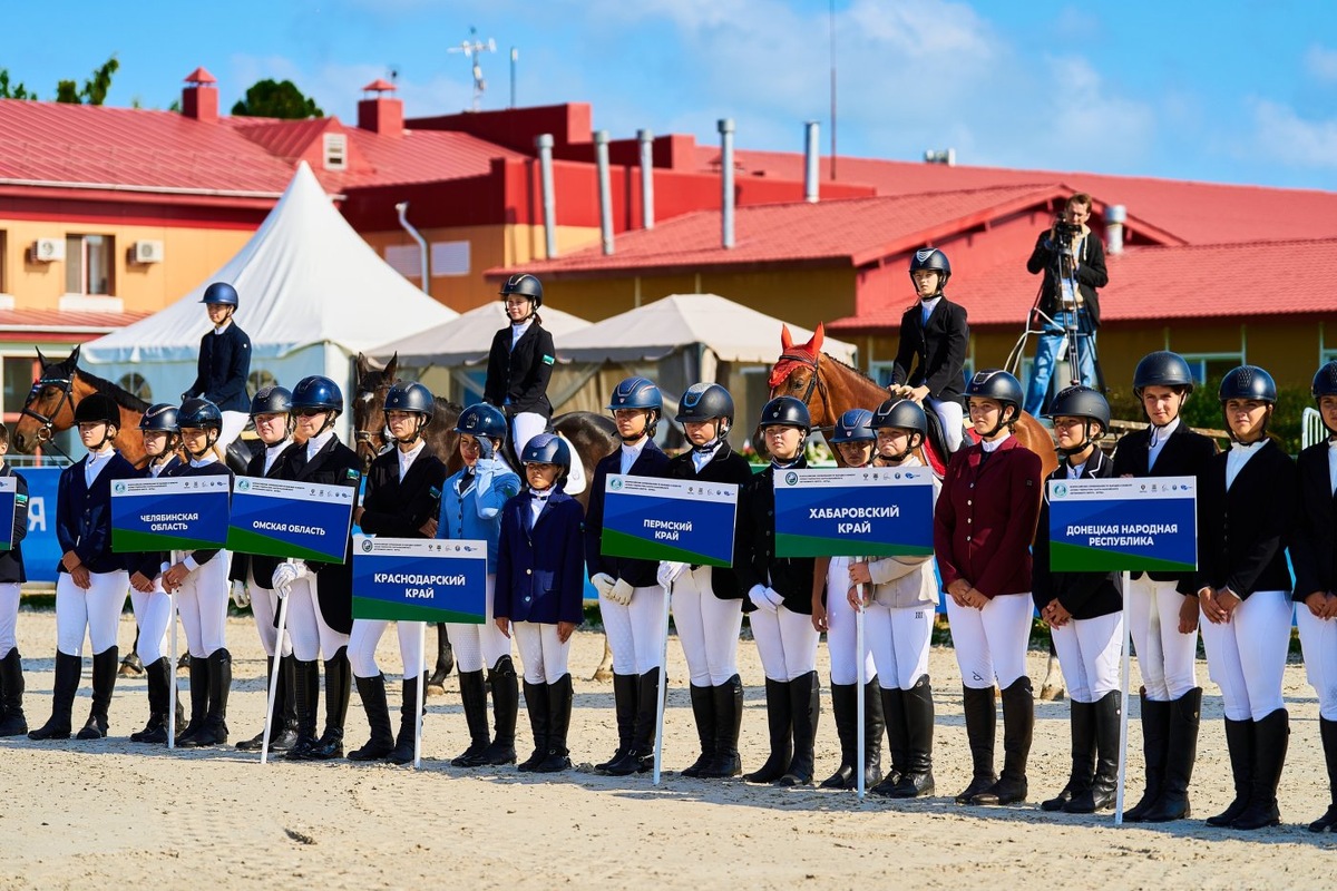   Участники Кубка губернатора Югры по конному спорту рассказали, как добирались до Ханты-Мансийска