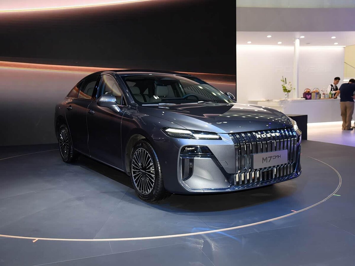 Roewe M7 DMH