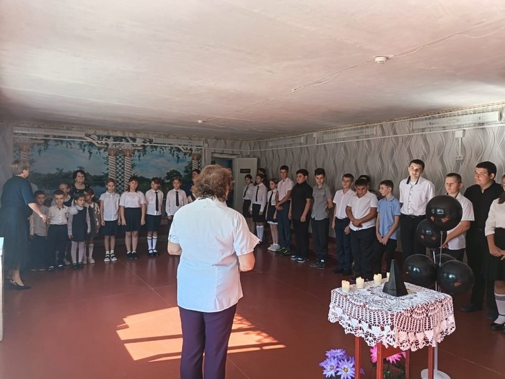    Линейка Редакция Газеты