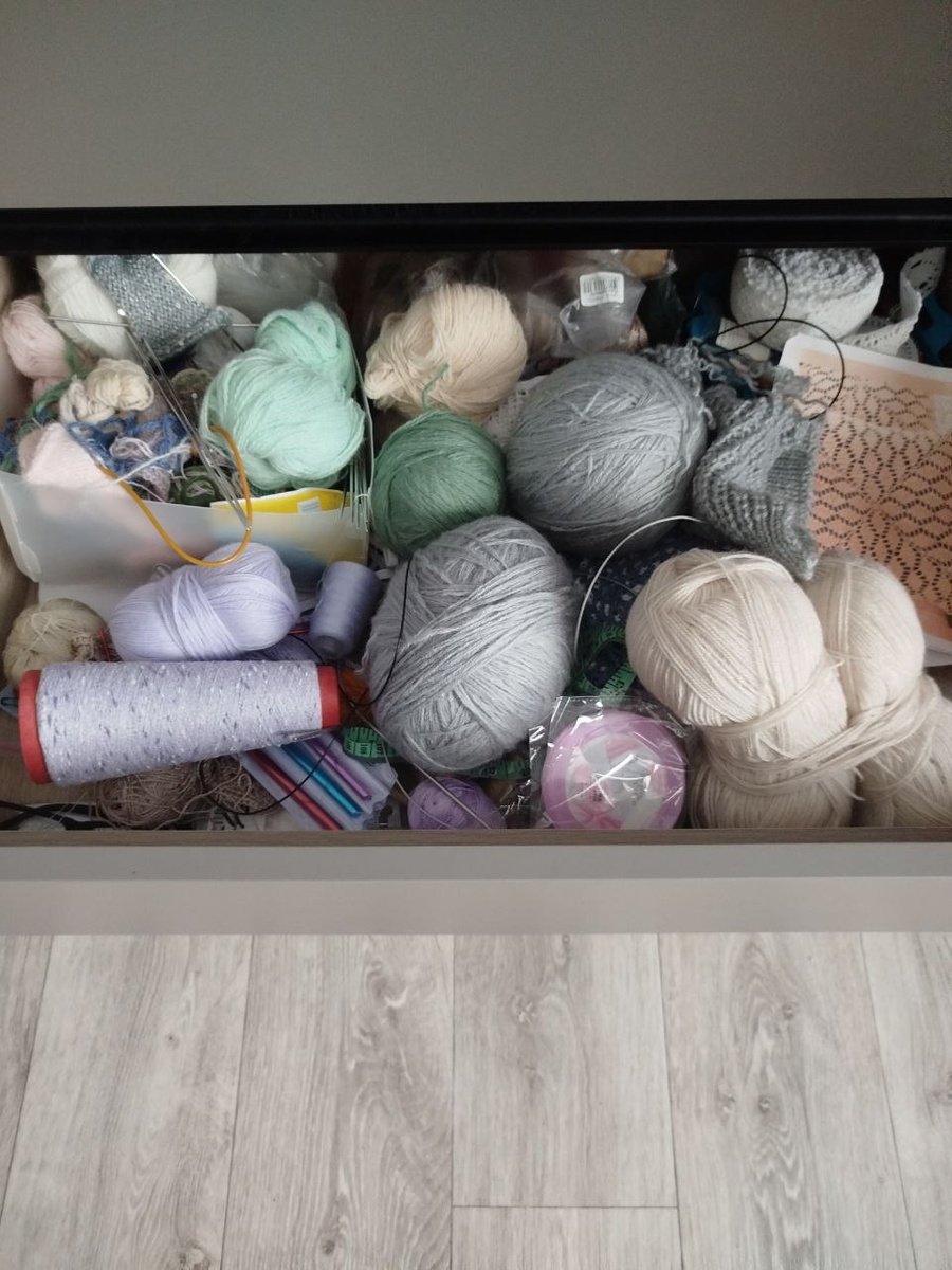 Ой, люди добрые, обещаю....Скоро здесь порядок будет. 