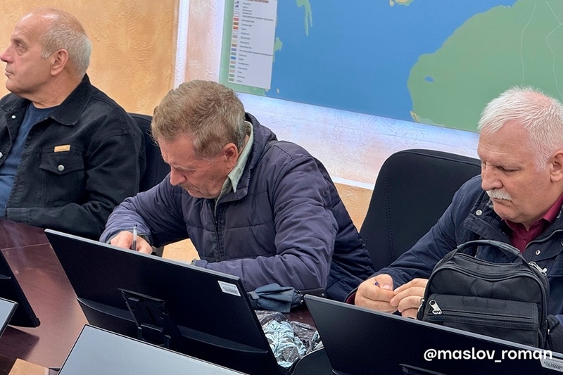    Об этом мэр рассказал по итогам встречи с председателями гаражных кооперативов с улицы Гоголя и Северного шоссе, пострадавших от стихии.