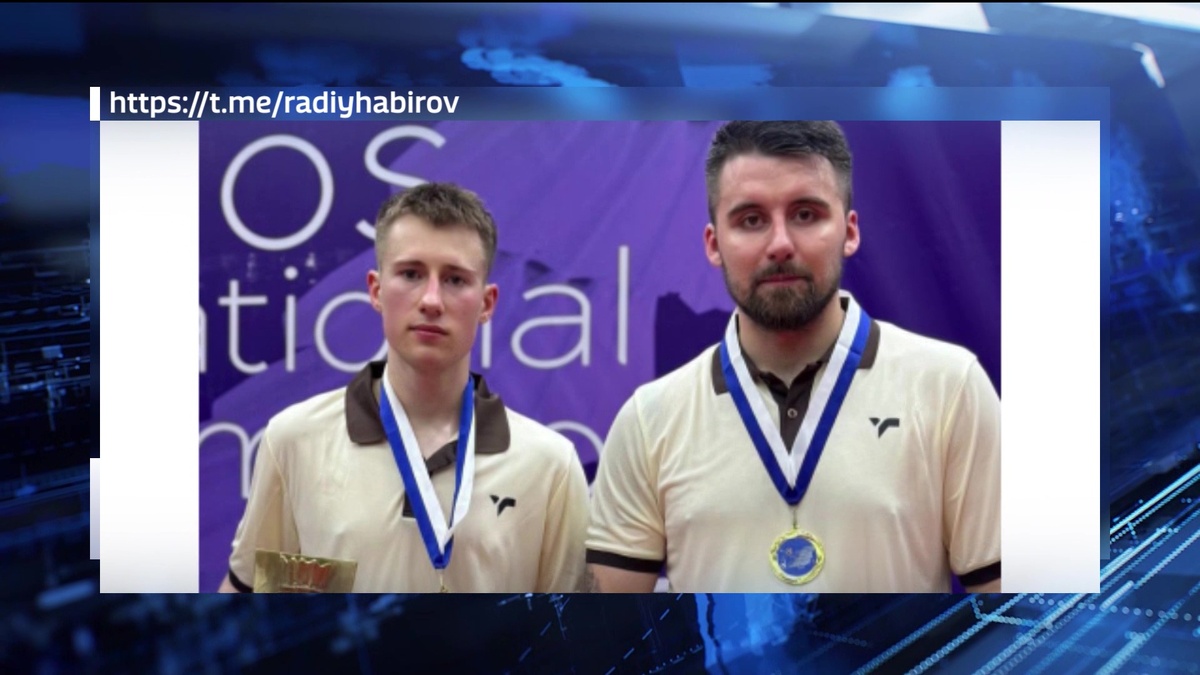    Радий Хабиров поздравил уфимца Родиона Алимова с победой в международном турнире по бадминтону