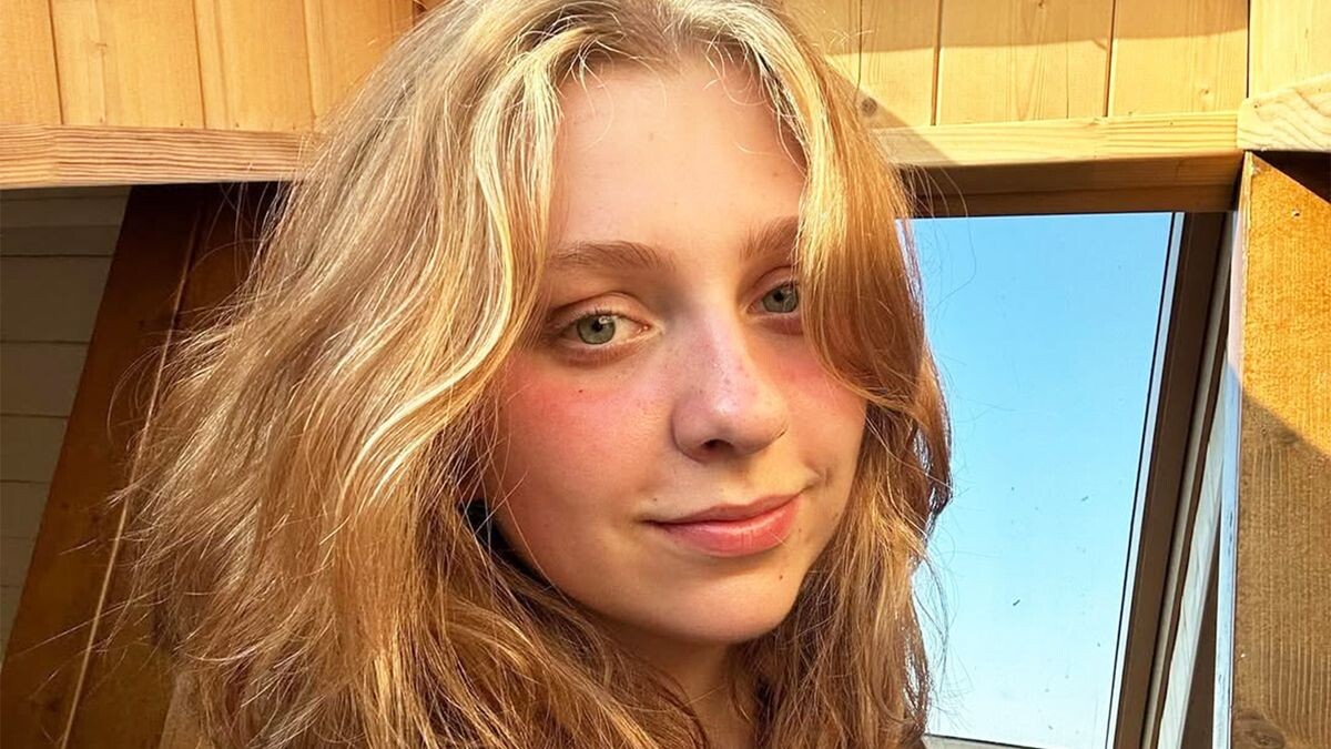    Социальные сети Д. Клепиковой