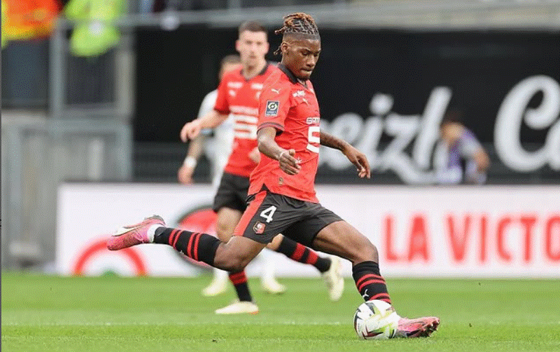    Объясняем, почему «Ренн» распродаёт игроков, включая возможный трансфер Ву в «Спартак»Борис