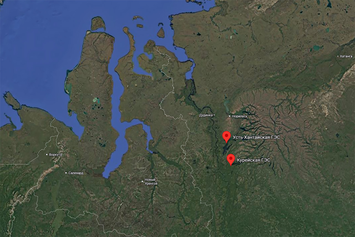    Заполярные полноводные правые притоки Енисея – Курейка и Хантайка – берут свое начало на западных склонах плато Путорана на Таймыре. На каждой из рек в советское время были построены одни из самых северных ГЭС на планете