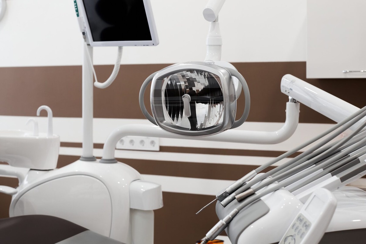 Удалить зуб мудрости в Первоуральске