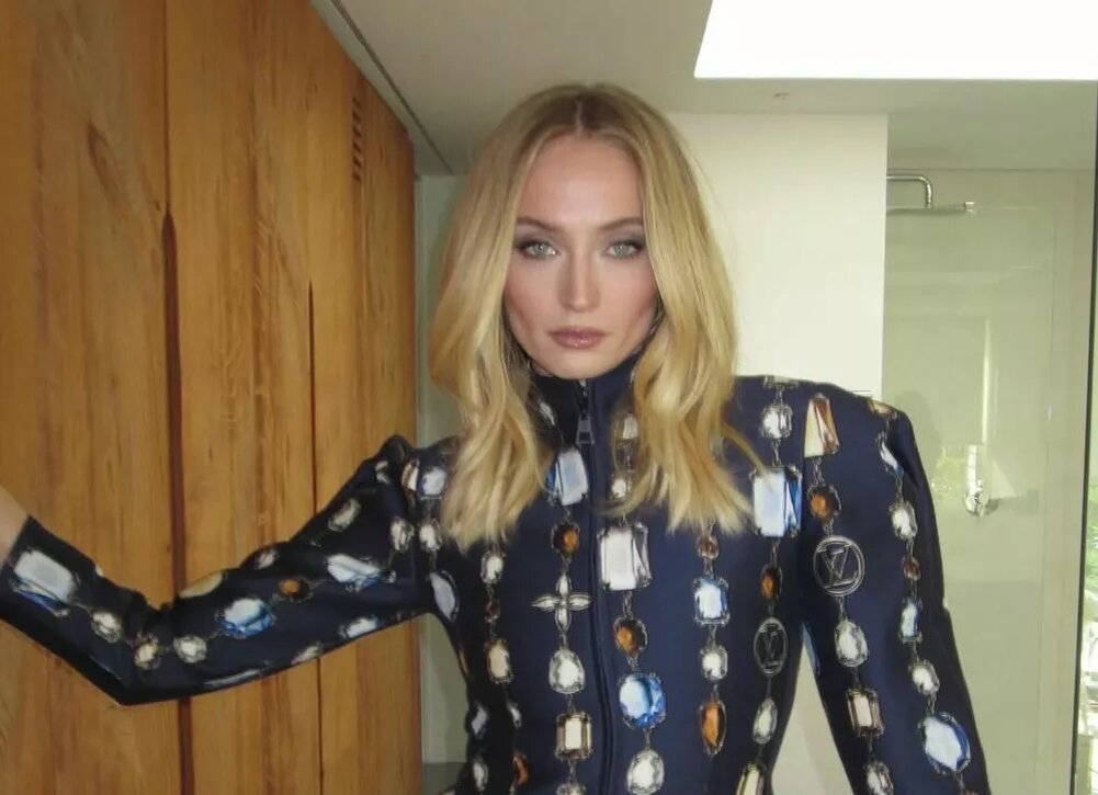    По стопам Анджелины Джоли и Алисии Викандер: Софи Тернер утверждена на роль новой Лары Крофт