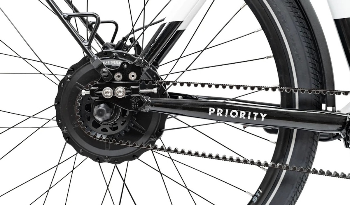    В задней ступице - только электромоторautoevolution