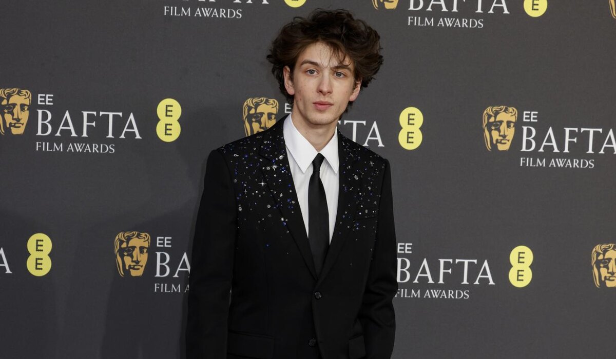     Марк Эдельштейн посетил закрытую вечеринку Saint Laurent и снялся с Шарлоттой Генсбур