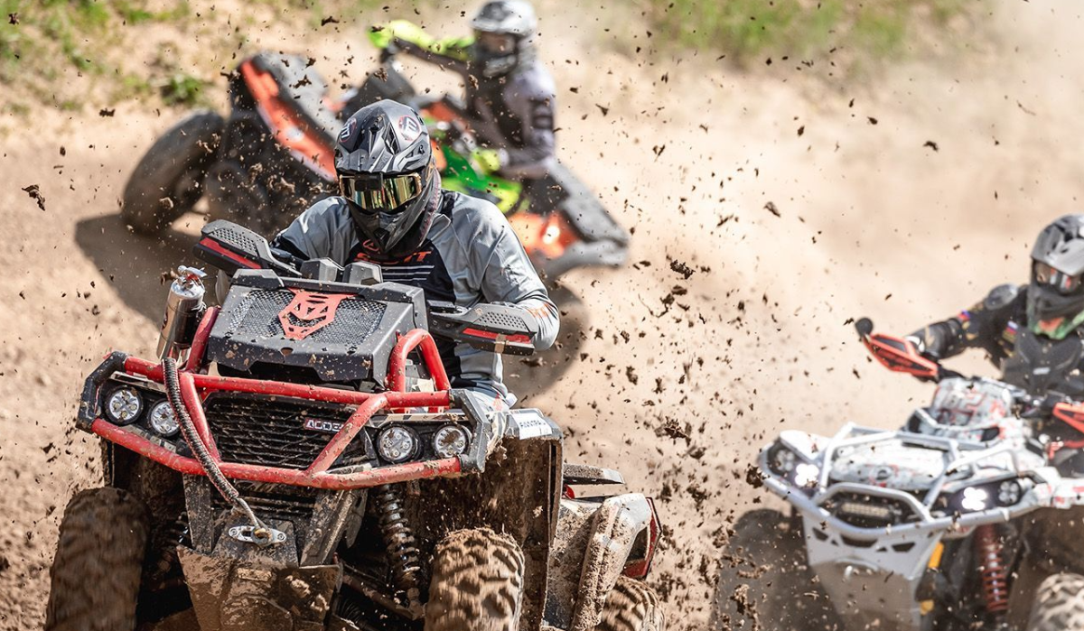     Гонки на гидроциклах. Источник: mos.ru Автор фото: Пресс-служба Мэра и Правительства Москвы