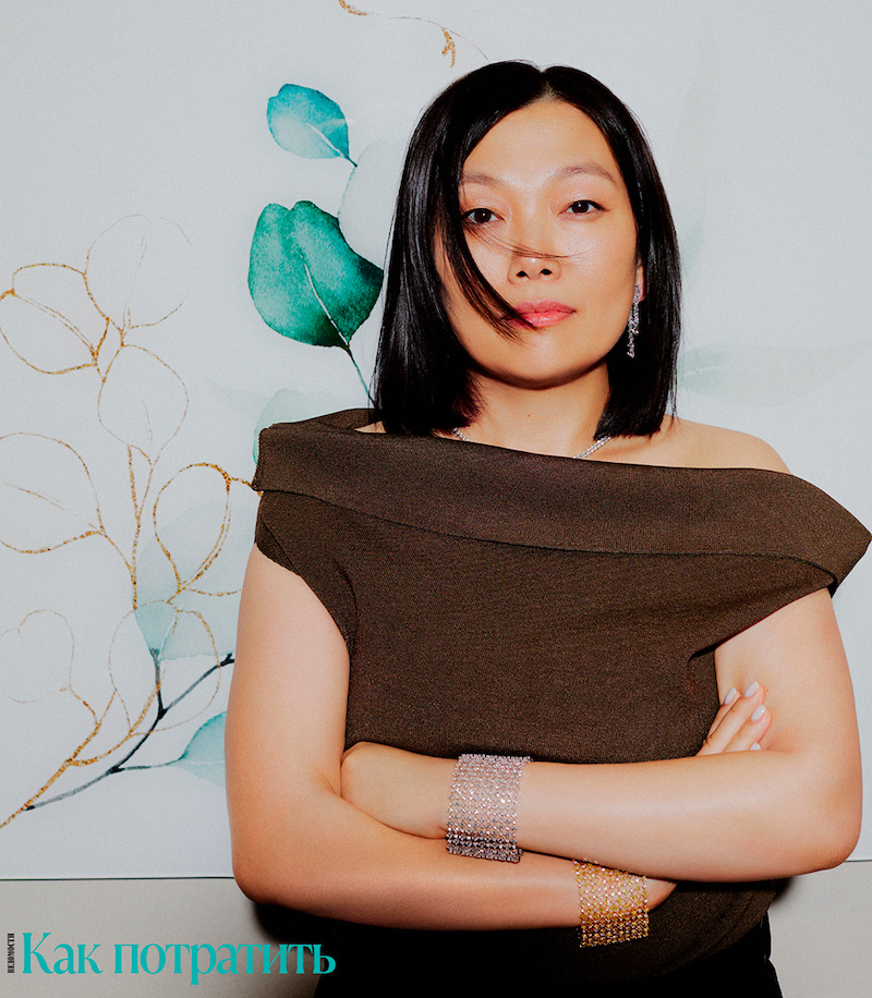 Татьяна Ким в браслетах и серьгах, все Mercury Classic