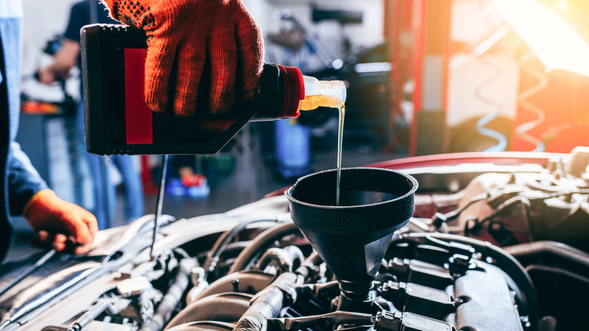    Замена масла в двигателе
