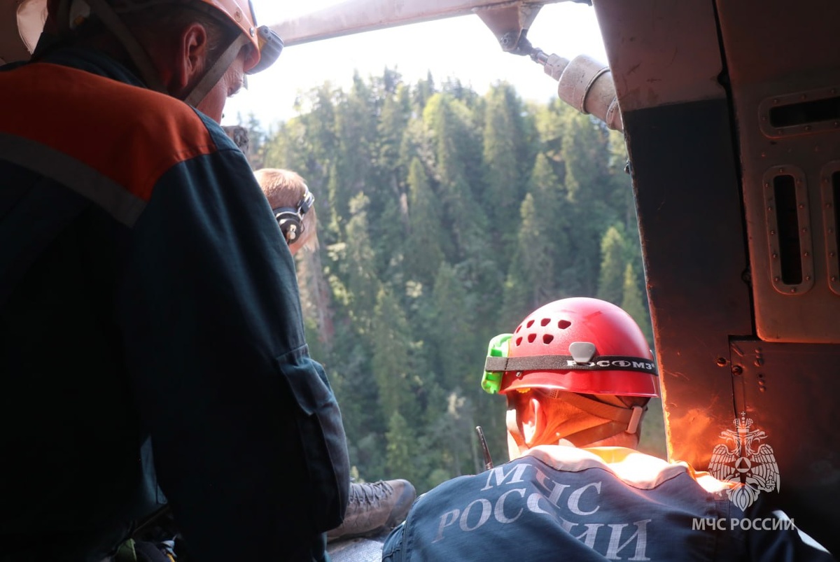    Фото: Telegram/ЮРПСО МЧС России