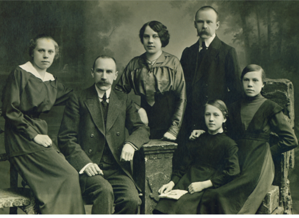 Семья Медведевых 1916 год