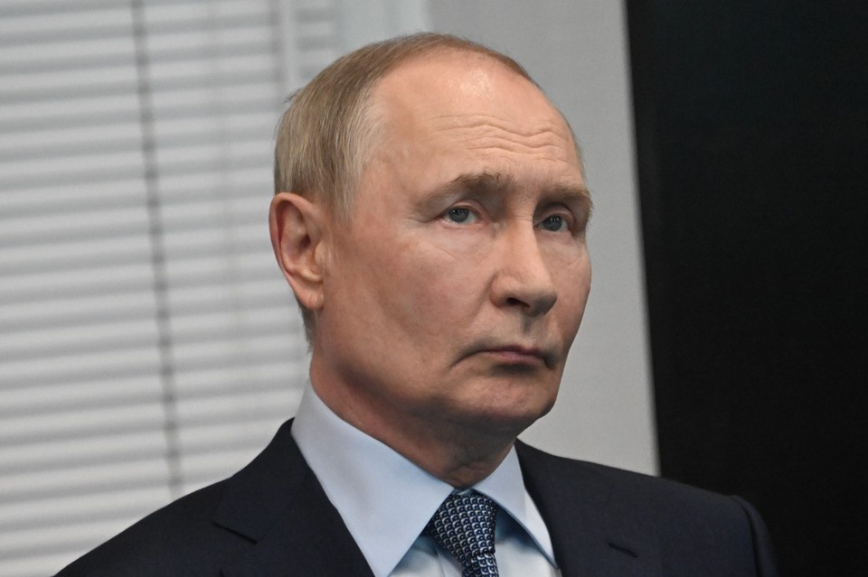    Путин назвал академию одним из ведущих высших учебных заведений. Владимир ВЕЛЕНГУРИН