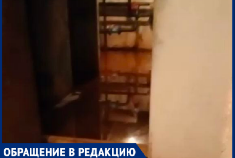 ЧП на Александрова: кипяток заливает дом в Волжском