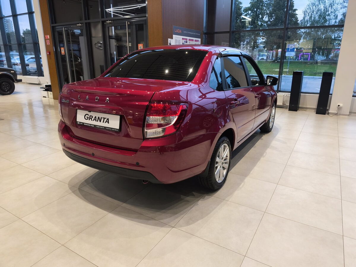   Lada Granta
