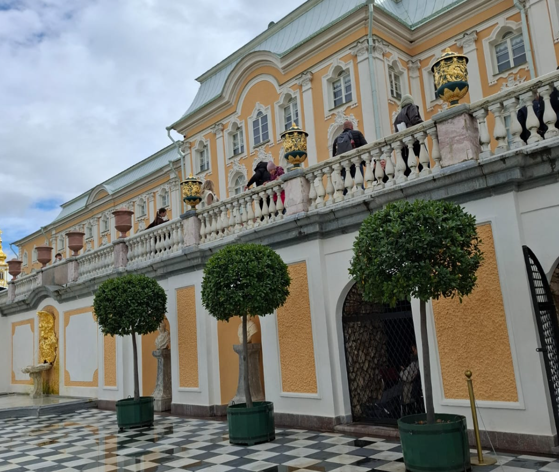 Вход в верхний грот большого каскада. 26.08.2025