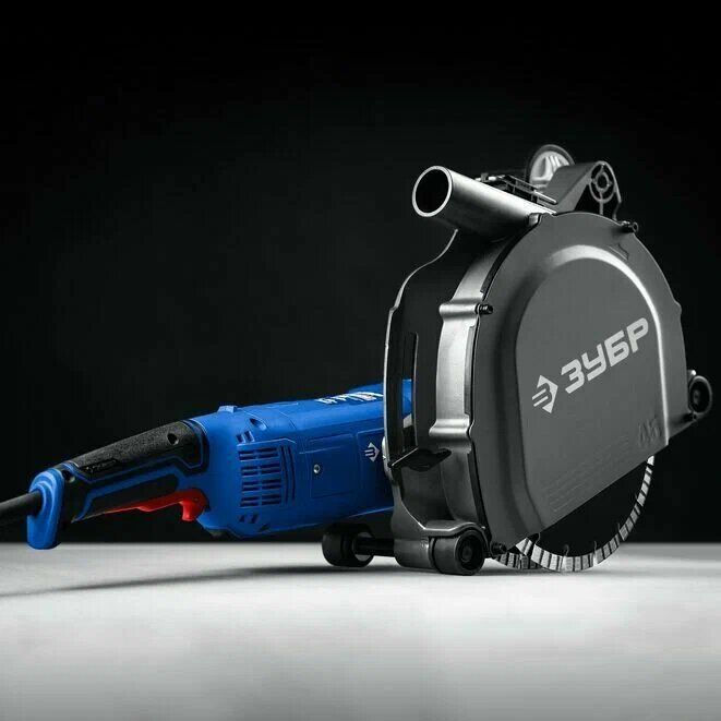 Штроборез сетевой ЗУБР ЗШ-П45-2200 ПТ для выполнения штроб глубиной до 30 мм в кирпиче и легких бетонах. Оснащен всеми современными электронными системами (плавный пуск, константная электроника, защита от перегрузки) для безопасности и большей производительности. Полная пылезащита всех узлов и комплектующие высокого класса гарантируют надежность.