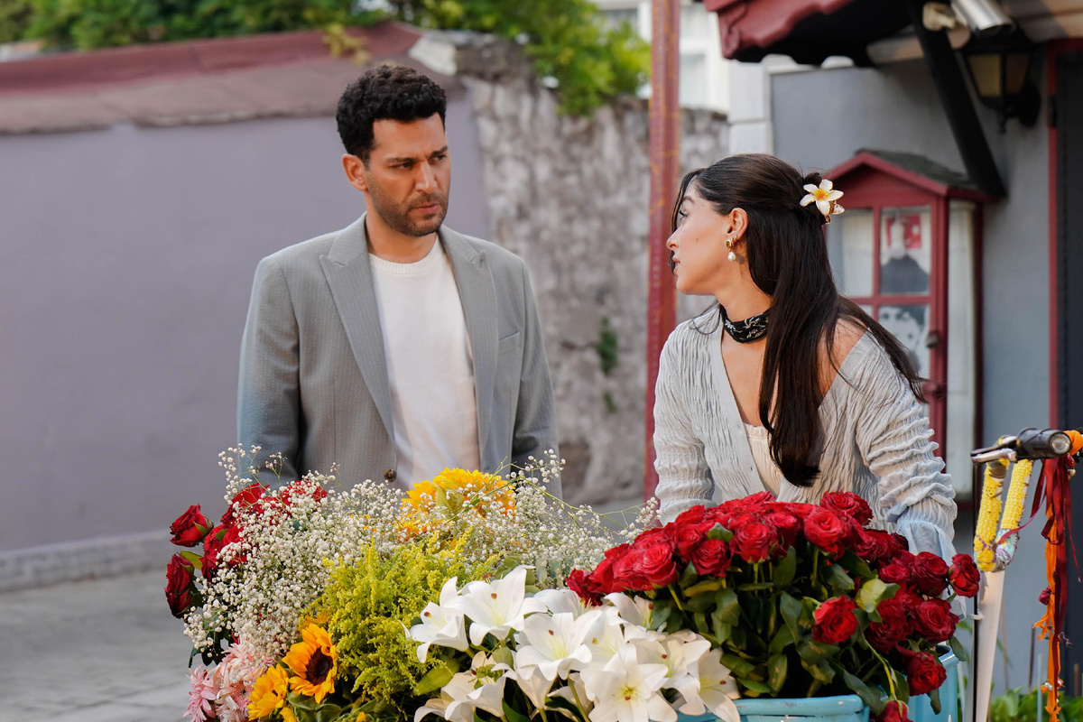 Кадр из сериала