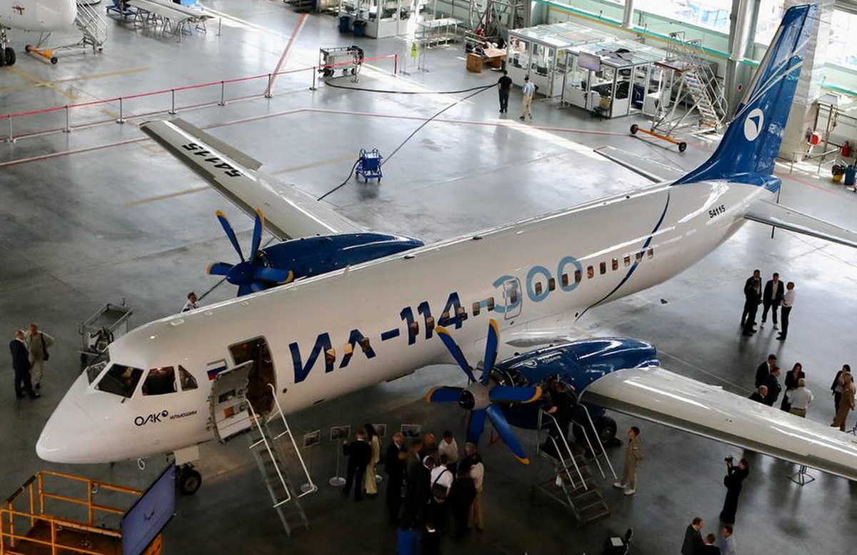 Ил-114-300. Кадры ОАК