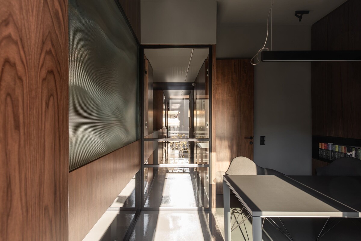 Green Path Law Office Renovation / Architectural Studio Ivana Lukovic