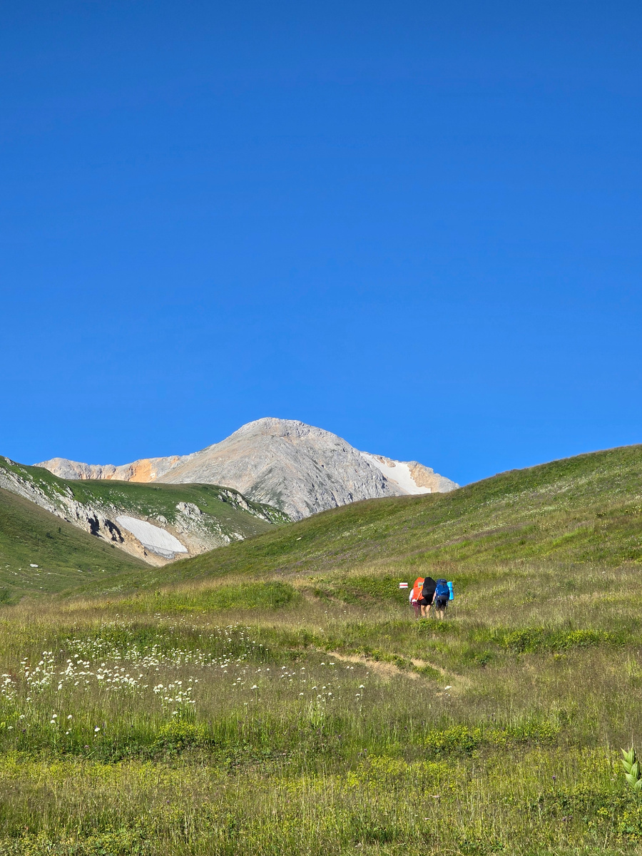Подъём на Оштенский перевал