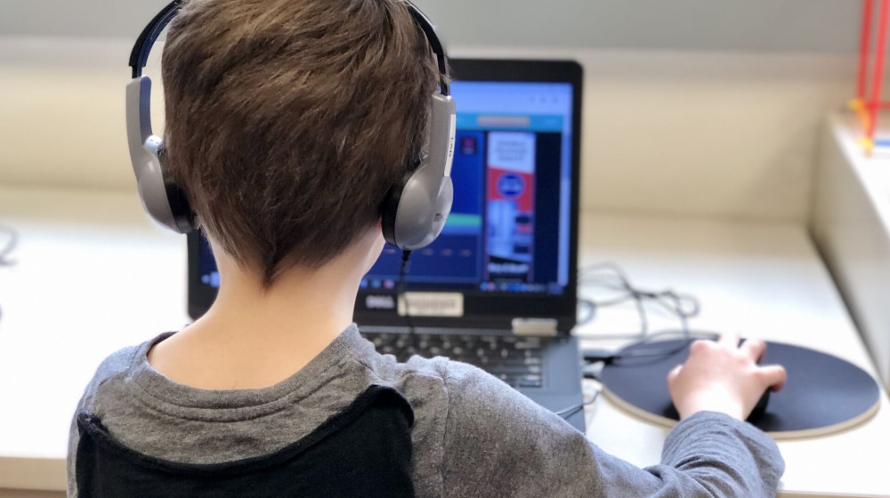    Дети-кураторы без границ