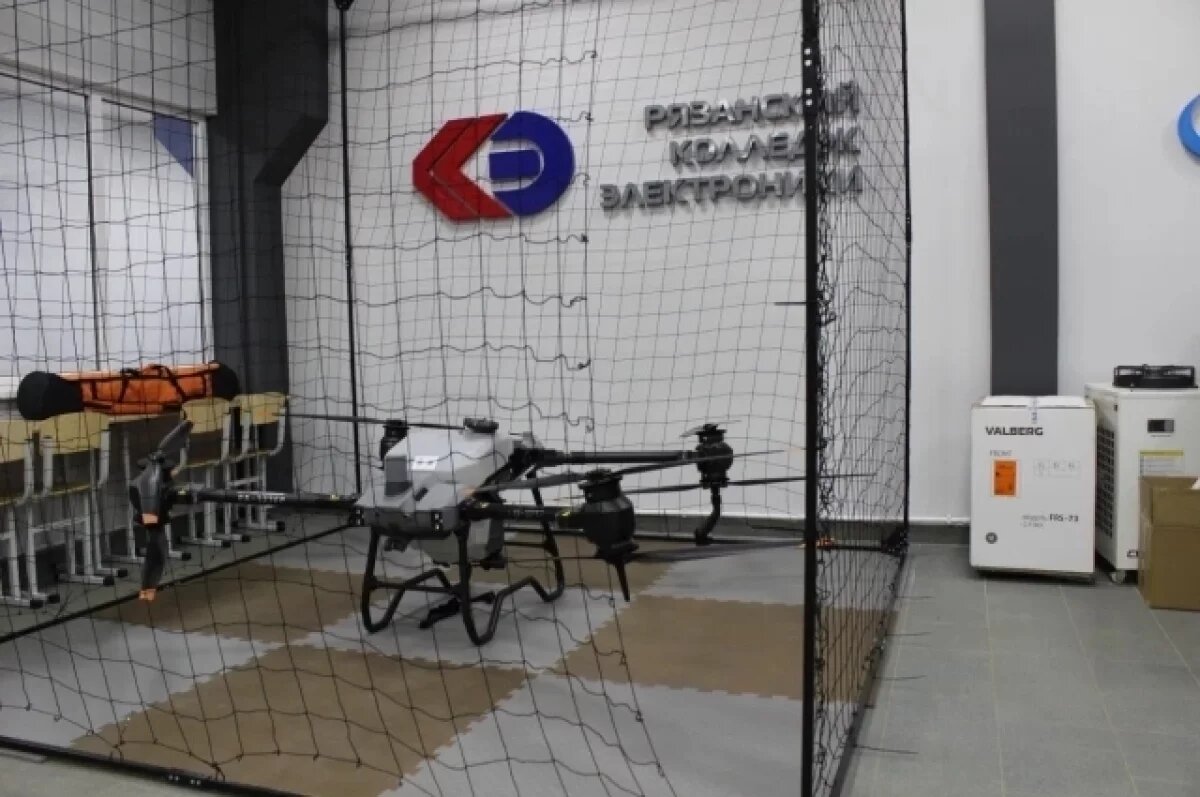    Рязанский колледж электроники вошел в число 20 лучших учебных заведений