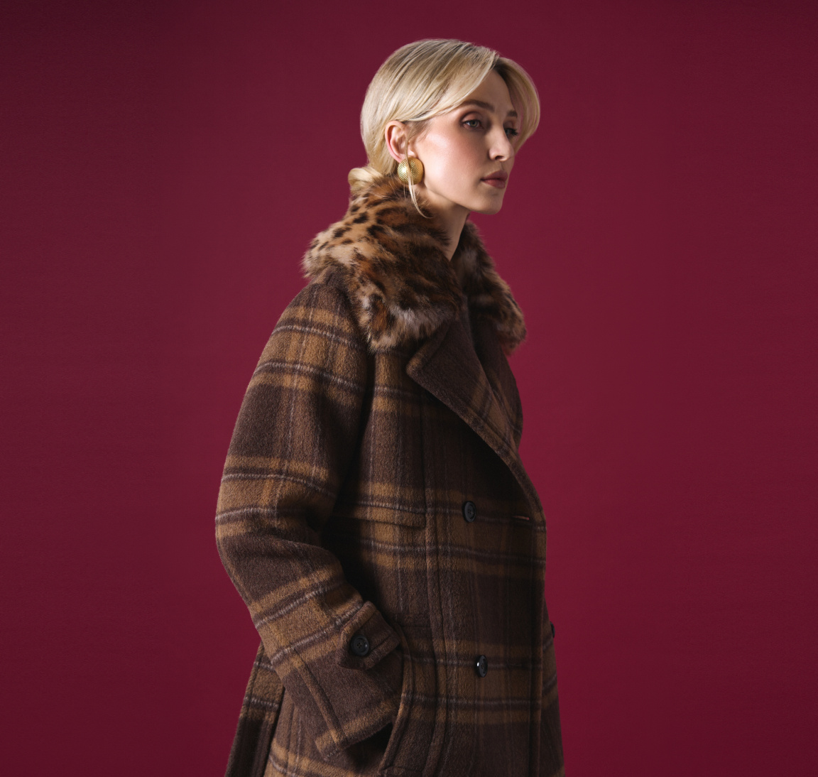 Верхняя одежда для женщин в коллекциях Кенгуру