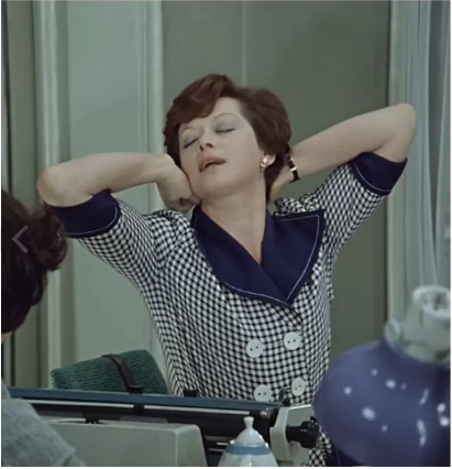 Кадр из фильма "Служебный роман"