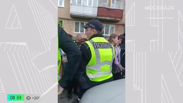    Новости мира: украинцы окружили сотрудников ТЦК после попытки насильственной мобилизации