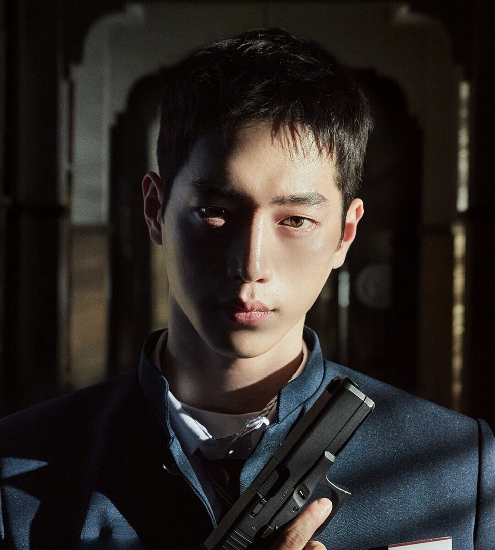 Дорама "Под прикрытием в старшей школе" 2025