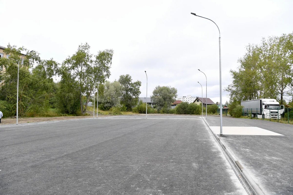    Место под спортплощадку. Фото: "Республика"/ Оксана Кудряшова