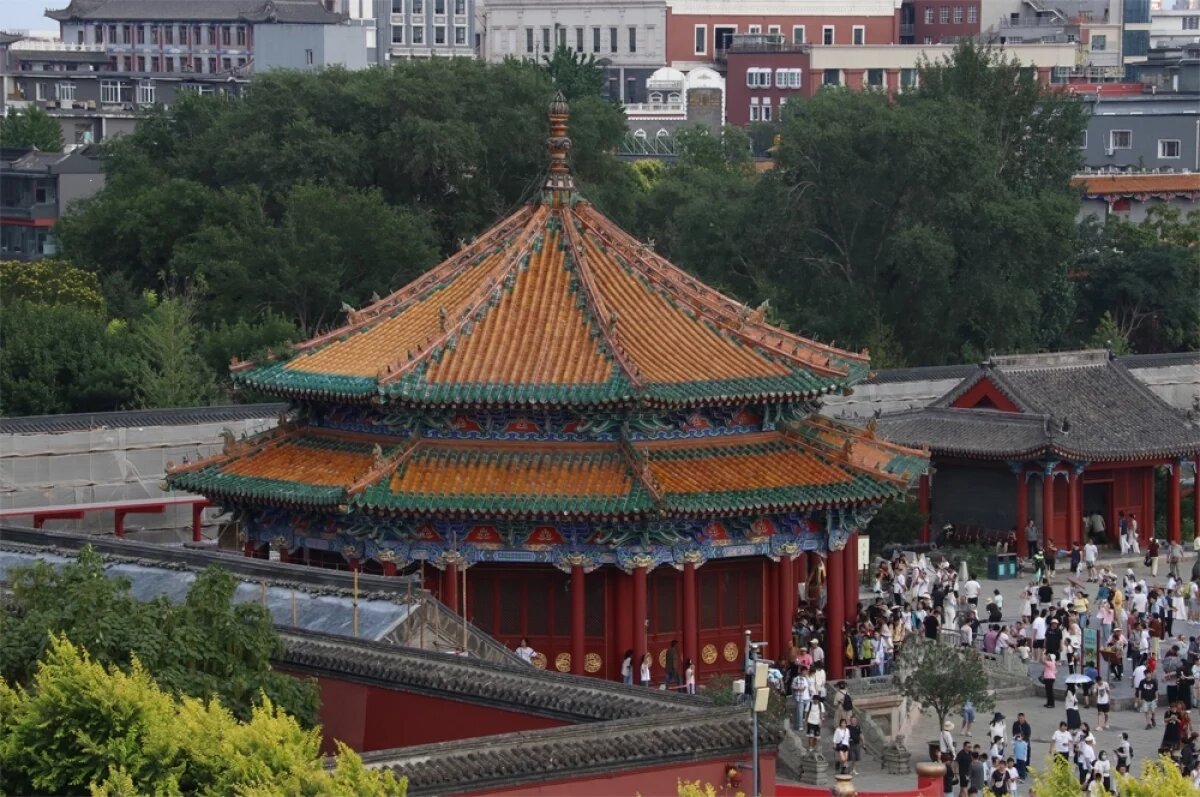    Врата в Поднебесную.