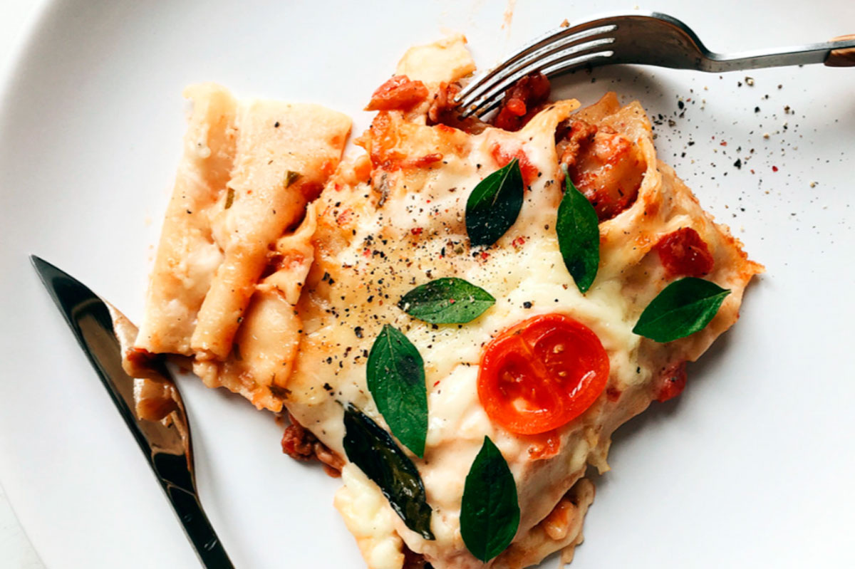 Вы перестали есть лазанью, потому что она стала невкусной? Или она стала невкусной именно потому, что Бог это запретил?