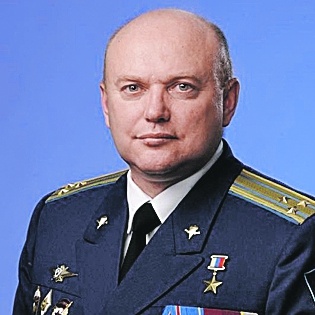 Андрей Леонидович Красов — российский военный и политический деятель, депутат Государственной думы Российской Федерации. Фото: dzen.ru