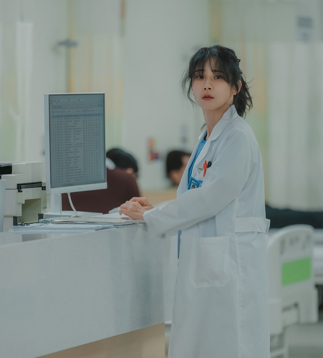 Дорама "Мэри убивает людей" 2025