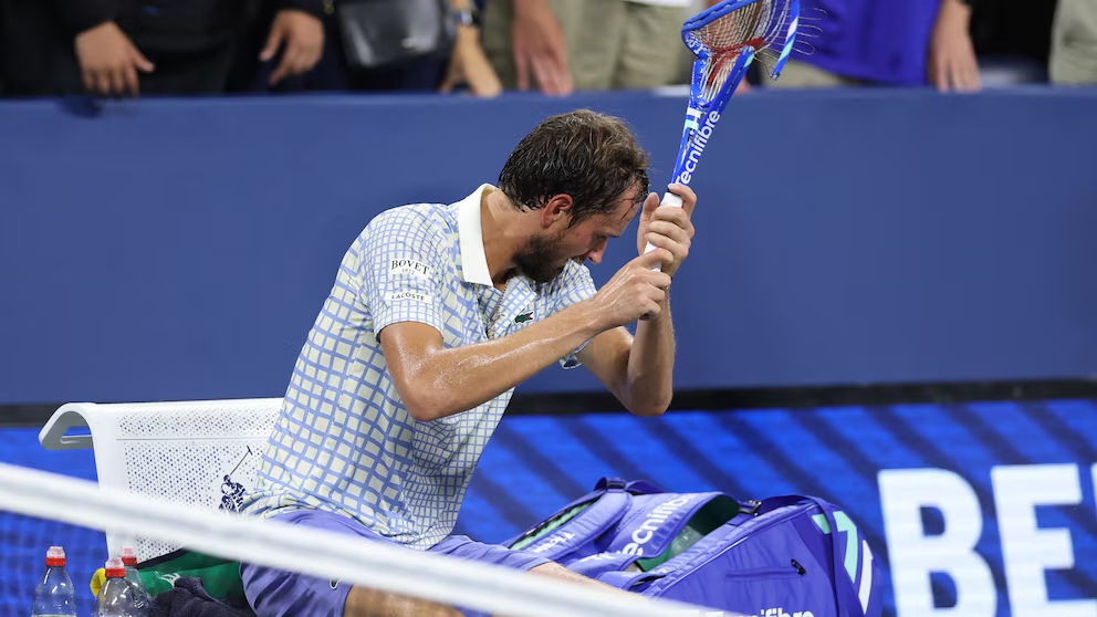     Даниил Медведев