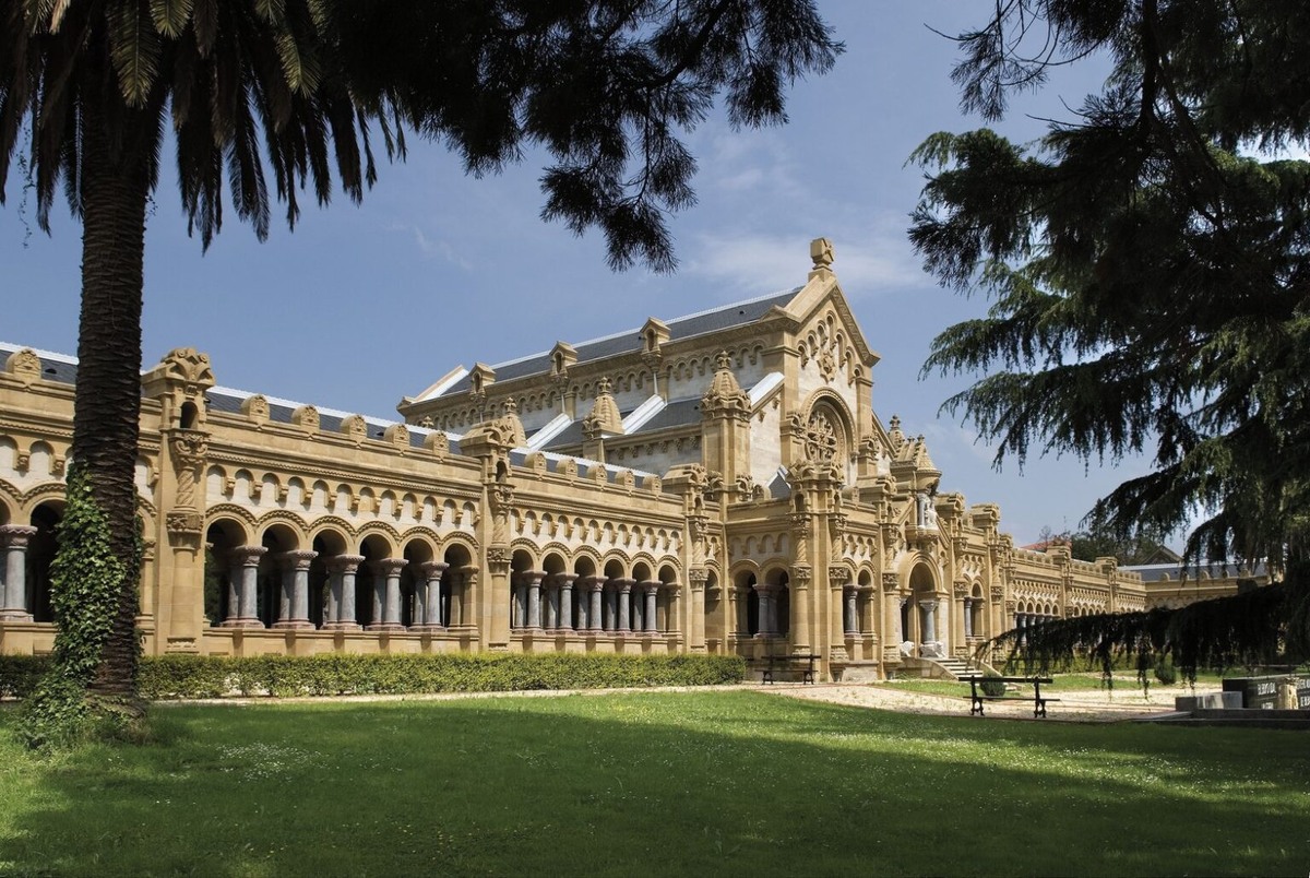    CEMENTERIO VISTA ALEGRE BILBAO