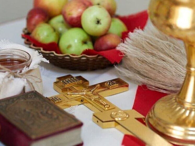     В белгородском музее представили частную коллекцию икон XIX века, фото: Елена Журавлева/БелПресса