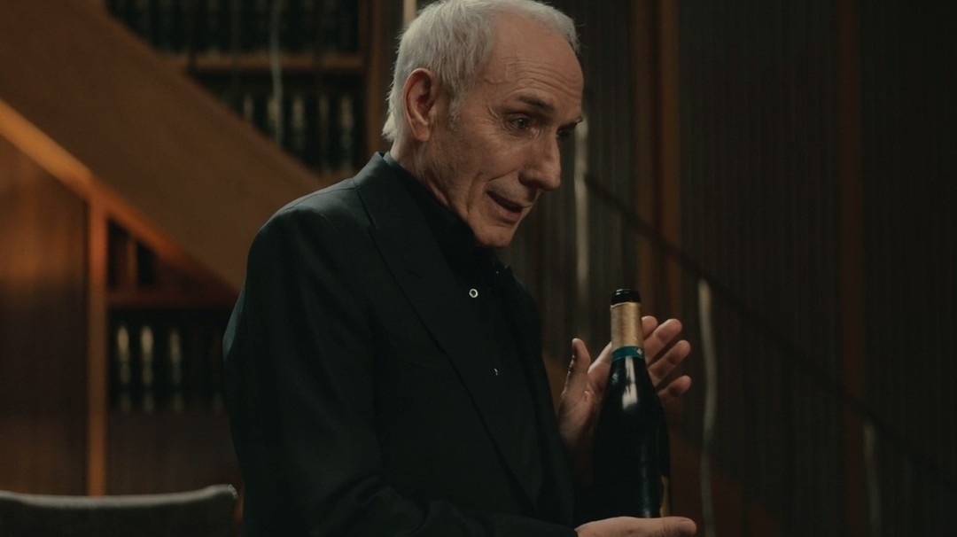 Кадр из сериала «Оттенки», 2025 год, режиссеры Кармен Видал, Серджио Кановас