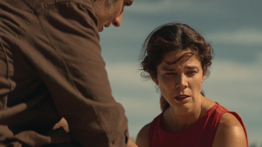 Кадр из сериала «Оттенки», 2025 год, режиссеры Кармен Видал, Серджио Кановас