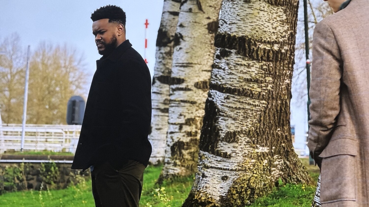 Кадр из сериала «Нераскрытые дела», 2024 год, режиссеры Андре ван Дюрен, Томас Кортальс Альтс