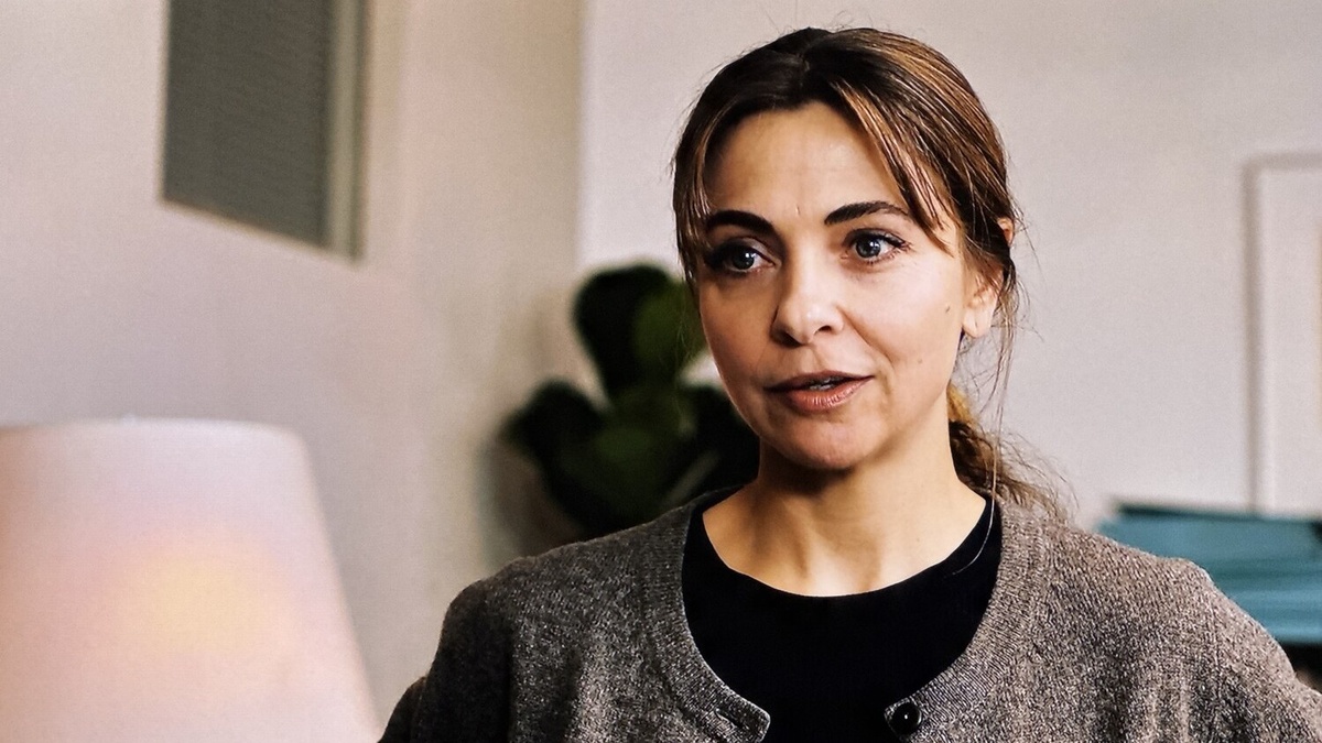 Кадр из сериала «Нераскрытые дела», 2024 год, режиссеры Андре ван Дюрен, Томас Кортальс Альтс