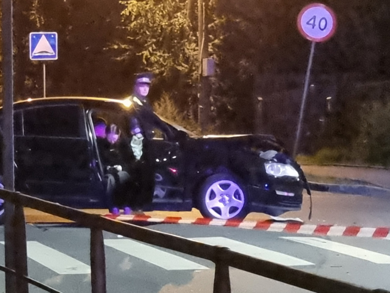    Автомобиль лег на крышу после ДТП в ПетрозаводскеИрина Яковлева