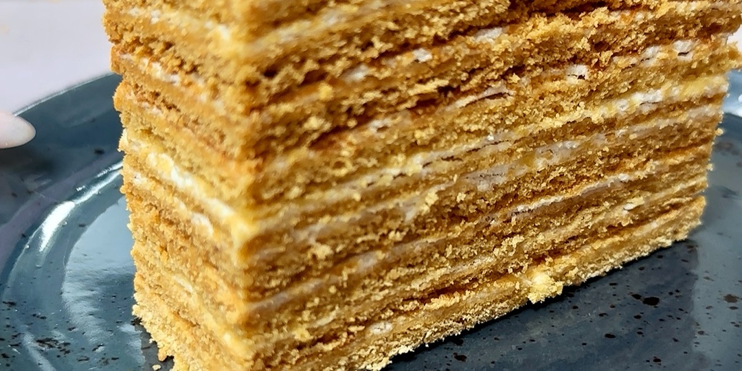 Медовик со сметанным кремом